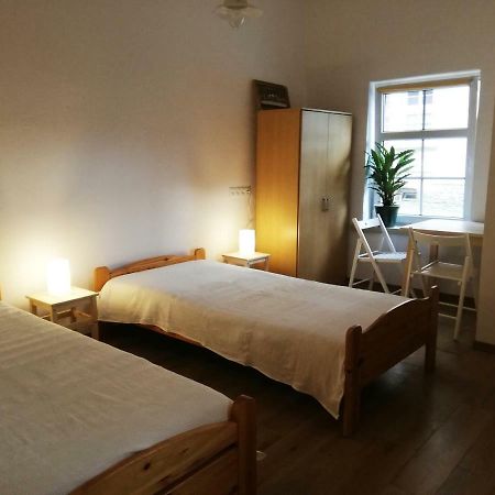 Karczma Belty Bed and Breakfast Glinno Exteriör bild