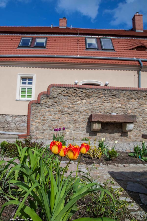 Karczma Belty Bed and Breakfast Glinno Exteriör bild