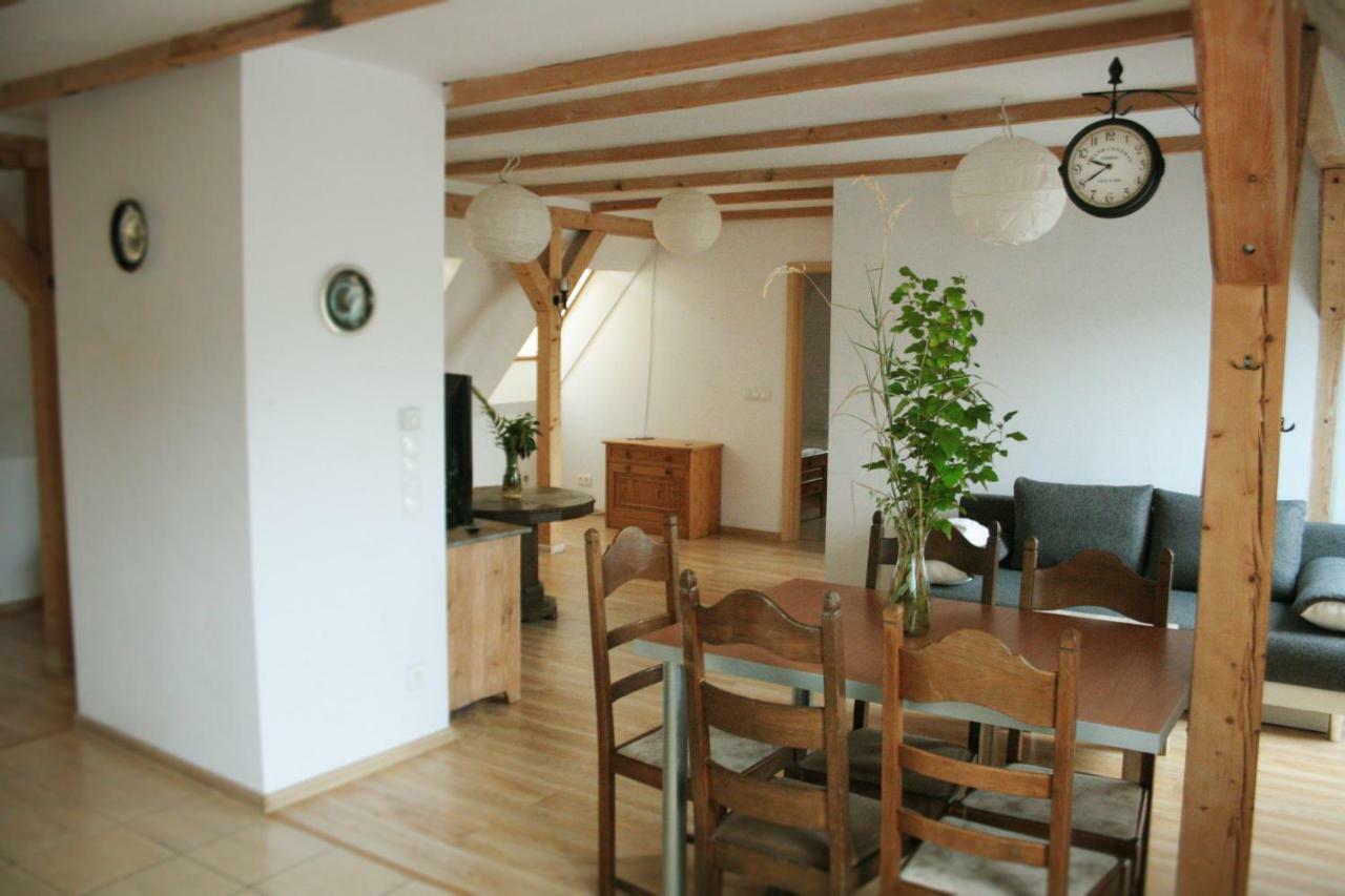 Karczma Belty Bed and Breakfast Glinno Exteriör bild