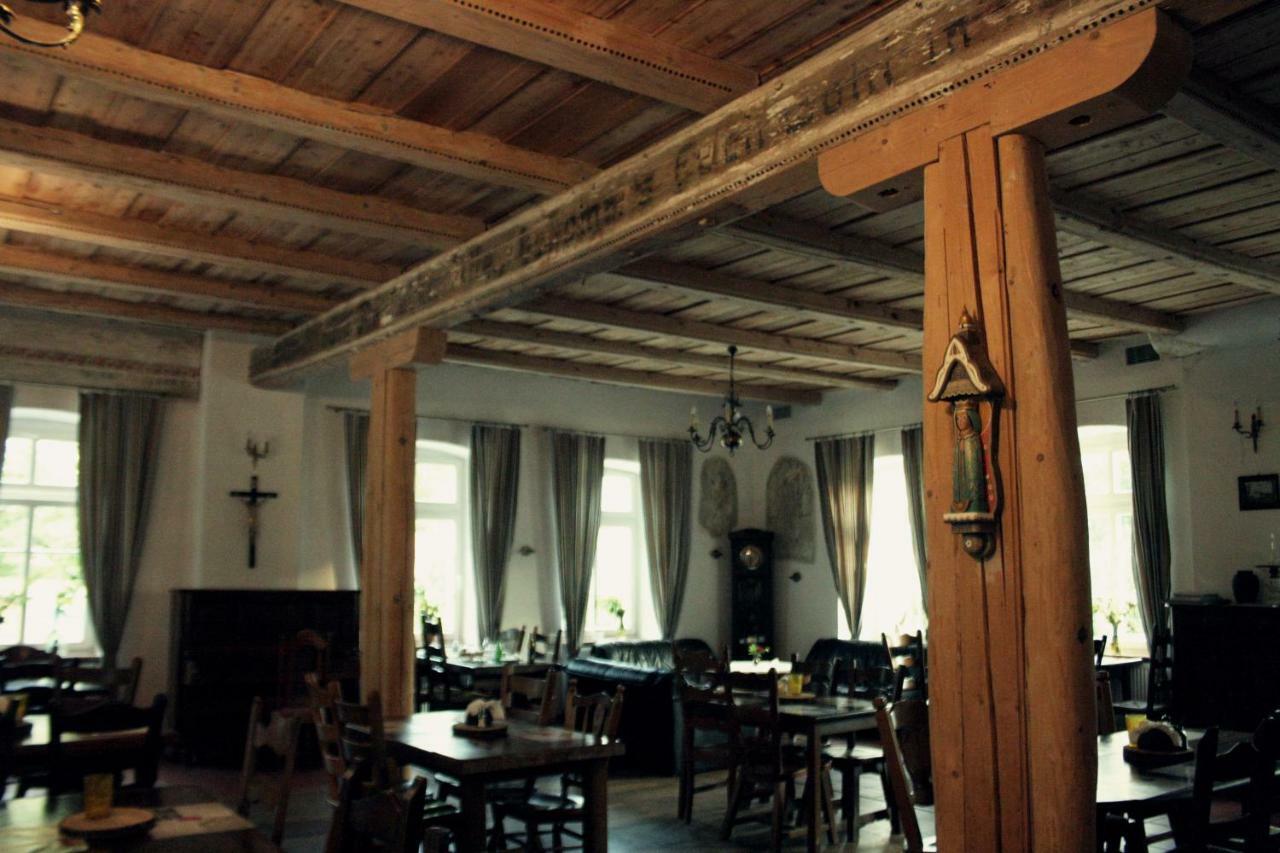 Karczma Belty Bed and Breakfast Glinno Exteriör bild