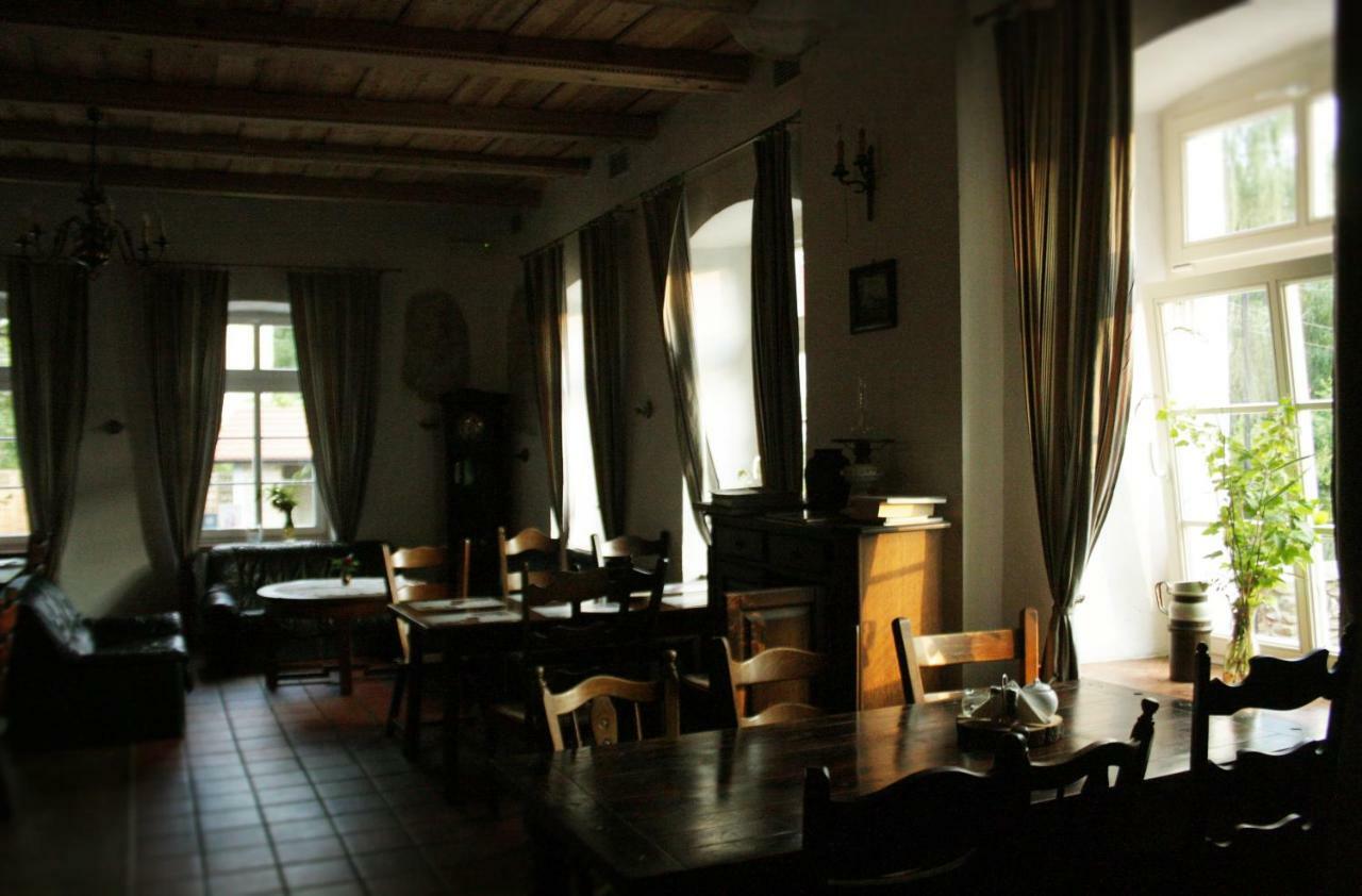 Karczma Belty Bed and Breakfast Glinno Exteriör bild