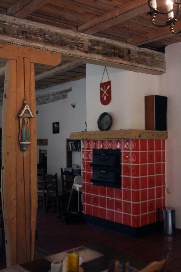 Karczma Belty Bed and Breakfast Glinno Exteriör bild